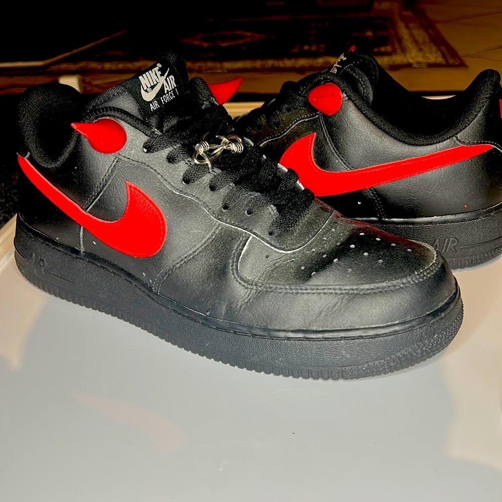 Custom demon Air Force 1’s